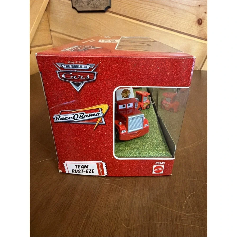 New Disney Cars RUST-EZE TEAM MACK HAULER MY NAME IS NOT CHUCK Race 'O Rama